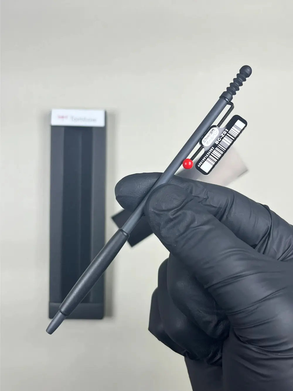 Tombow ZOOM 707 Ultra-Slim Ballpoint Pen: Award-Winning Design (0.7mm)