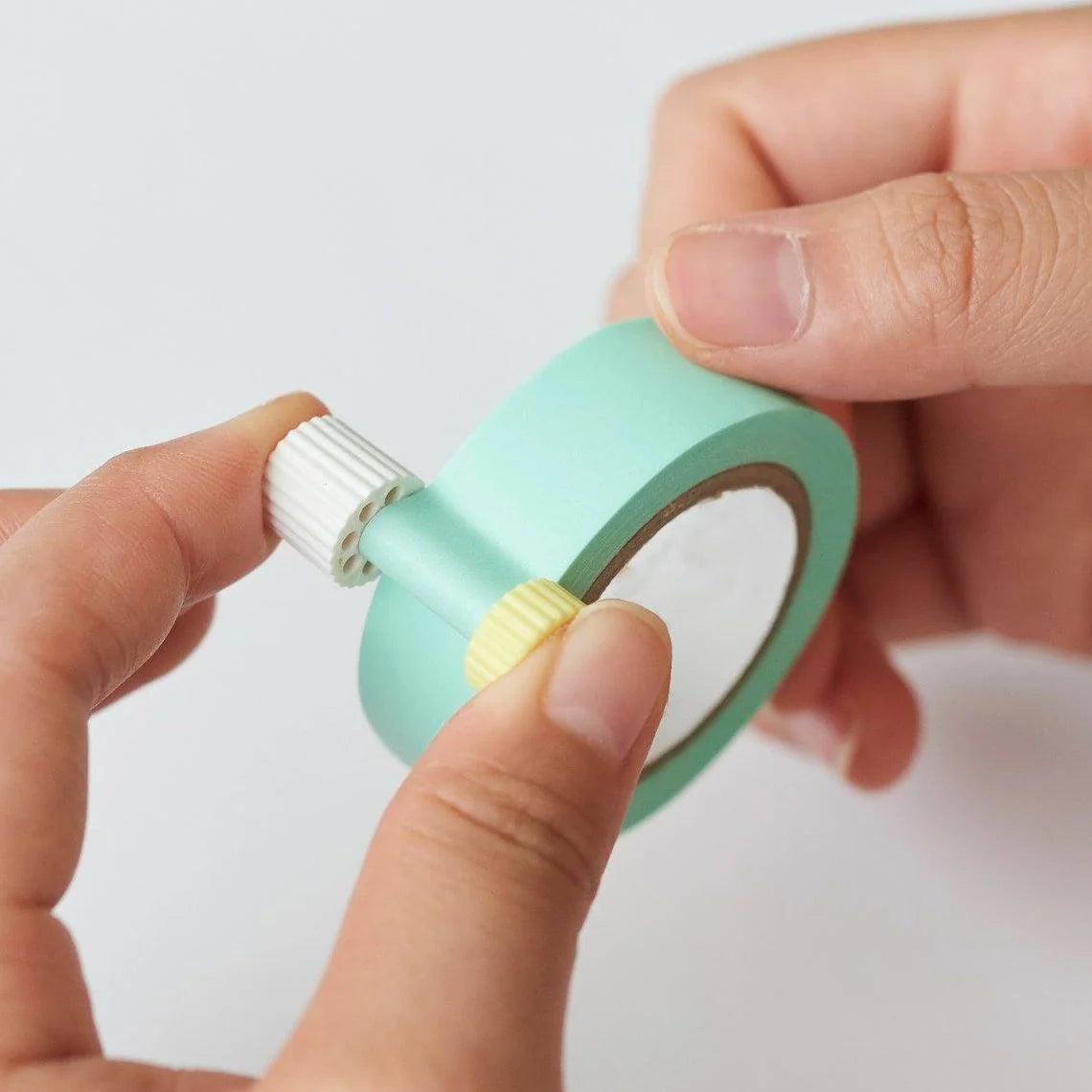 KANMIDO Maco Pen-Sized Washi Tape Holder: 4-Roll Portable Masking Tape Dispenser