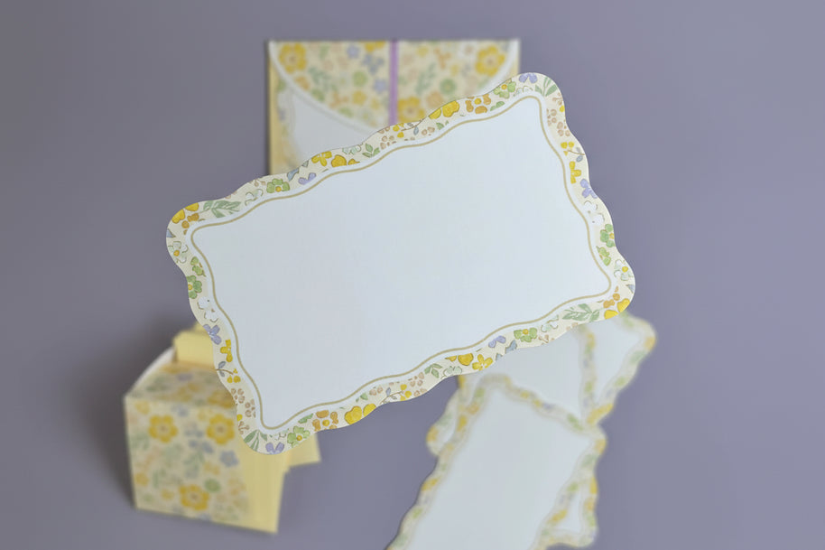 Risette Mini Message Card Set: 5-Pack Floral Die-Cut Cards & Votive Paper Envelopes