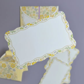Risette Mini Message Card Set: 5-Pack Floral Die-Cut Cards & Votive Paper Envelopes