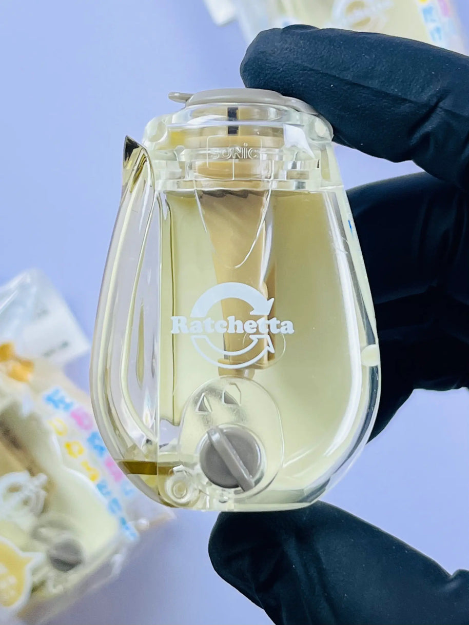 SONIC Ratchetta Handy Pencil Sharpener: Adjustable Tip & Compact Ivory Design