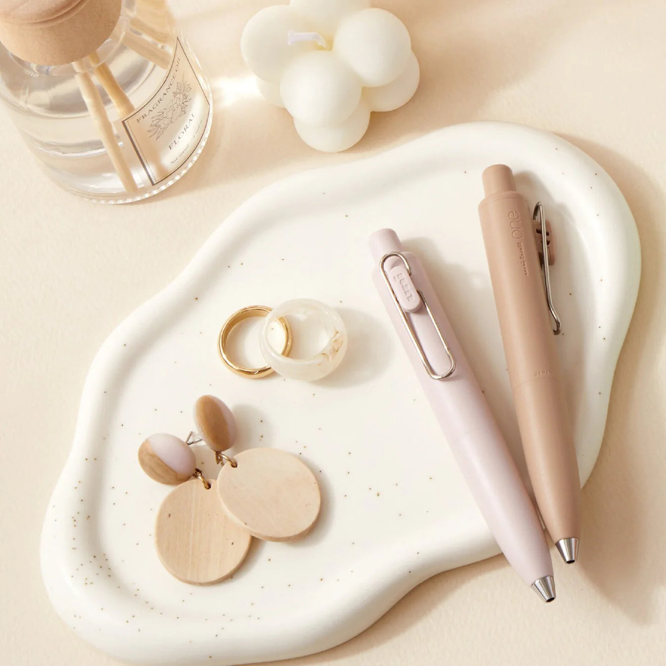 Uni-ball ONE P Gel Pen: Pocket-Sized 
