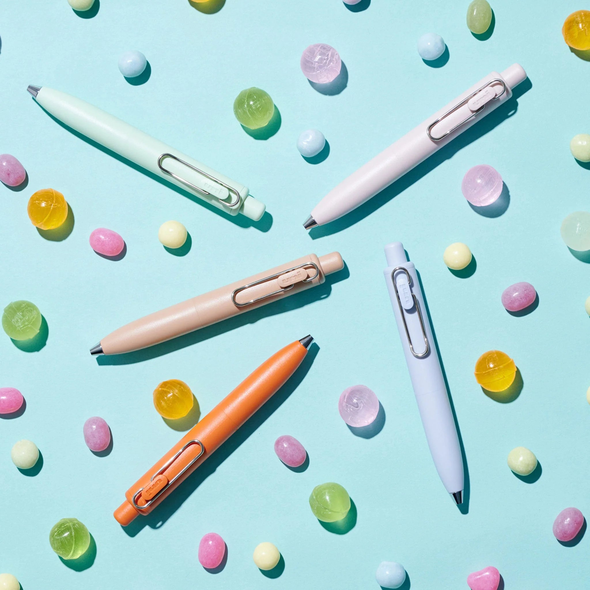Uni-ball ONE P Gel Pen: Pocket-Sized 